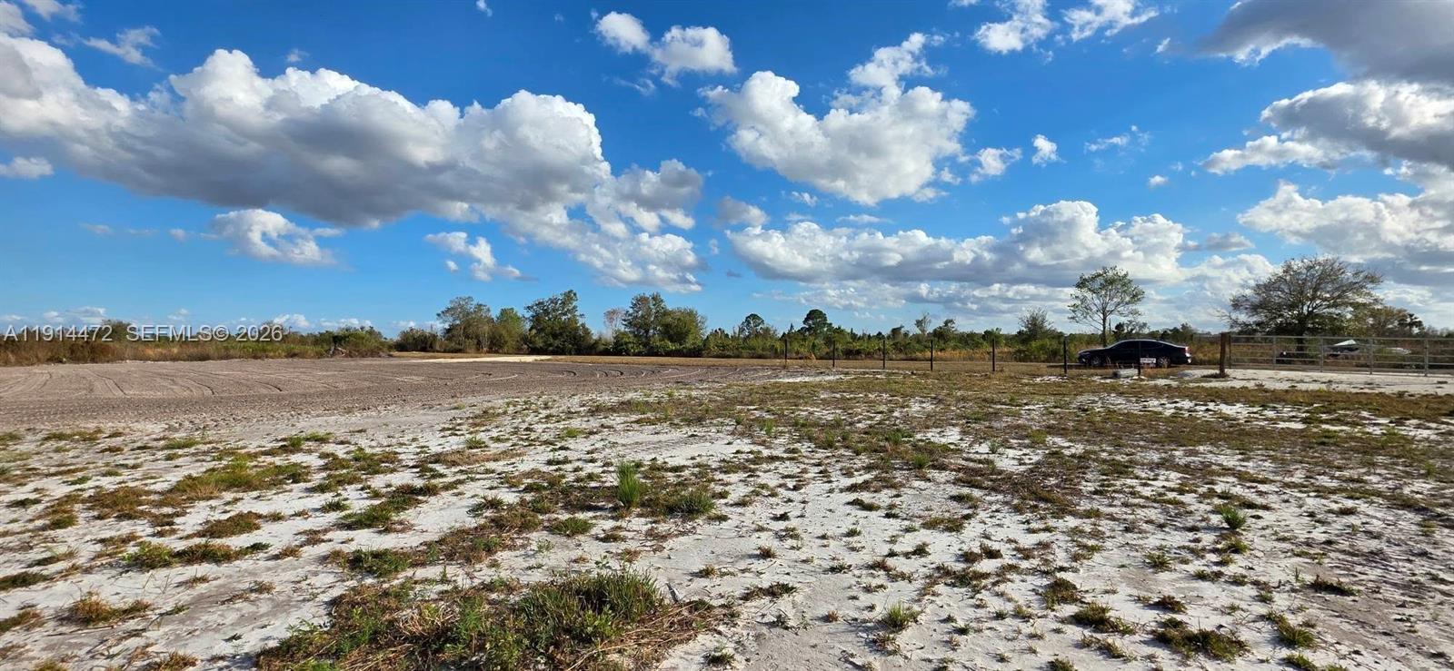 Ver detalles / sq. ft. $ 2025-12-15 0 foto