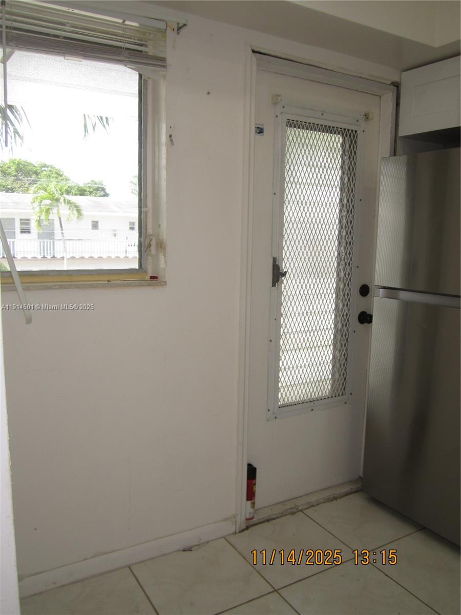 See details 208 2 / 1 810 sq. ft. $ 2025-11-14 0 Photo