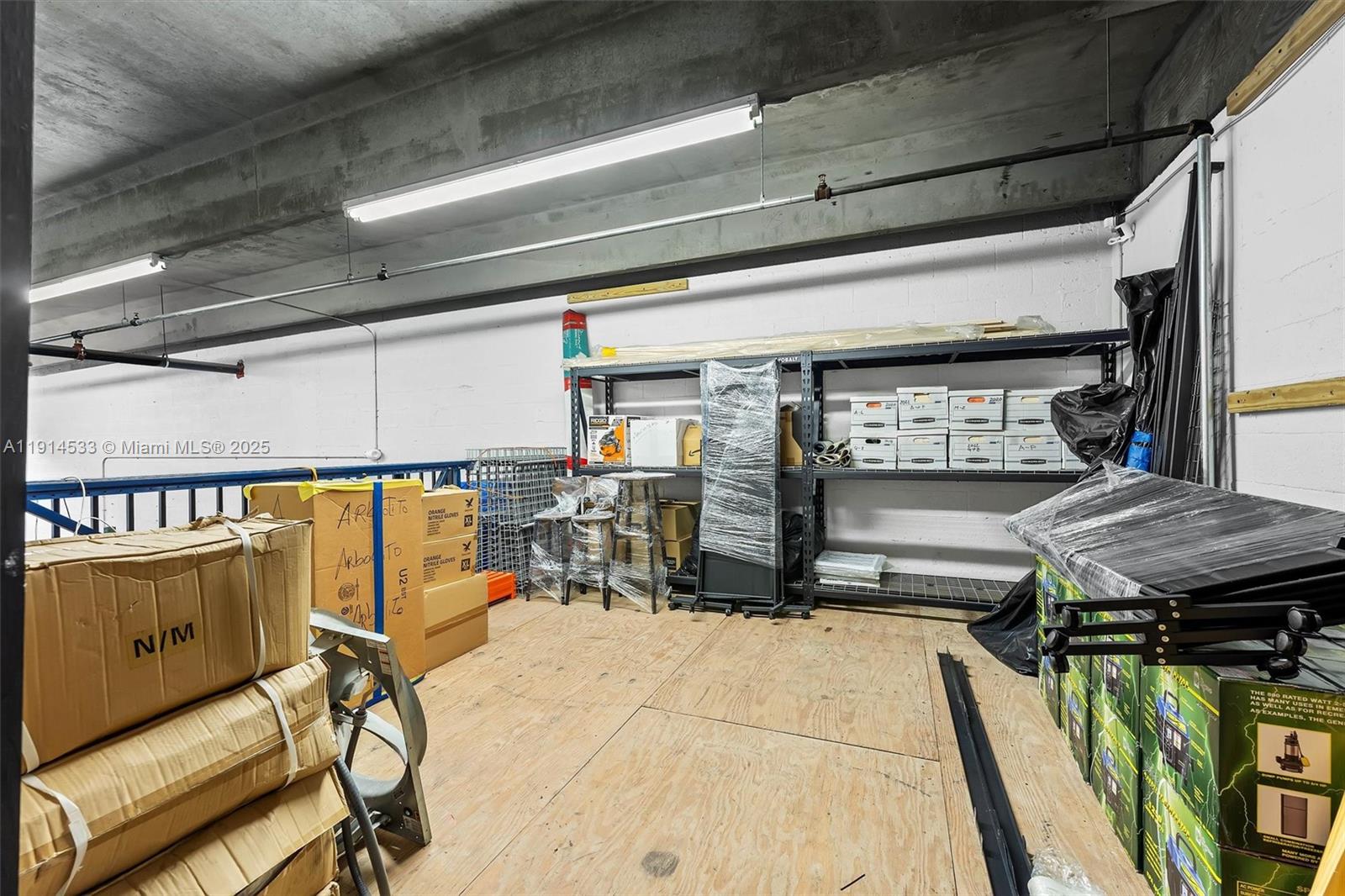 See details 6 and 7 / sq. ft. $ 2025-11-14 0 Photo