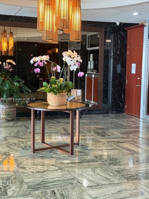 125 0 / 1 598 sq. ft. $ 2025-11-14 0 foto