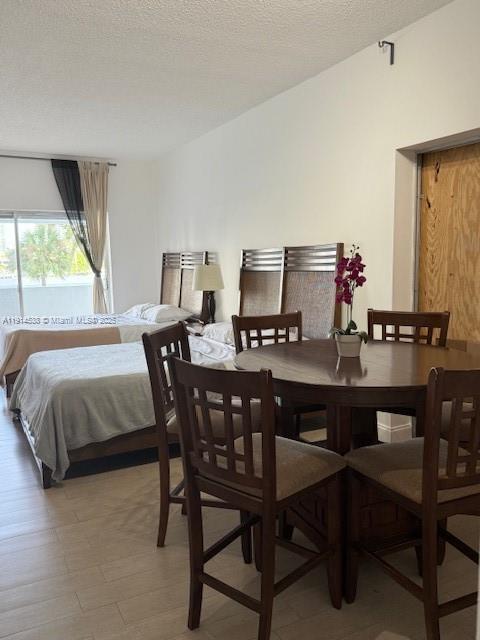 125 0 / 1 598 sq. ft. $ 2025-11-14 0 foto