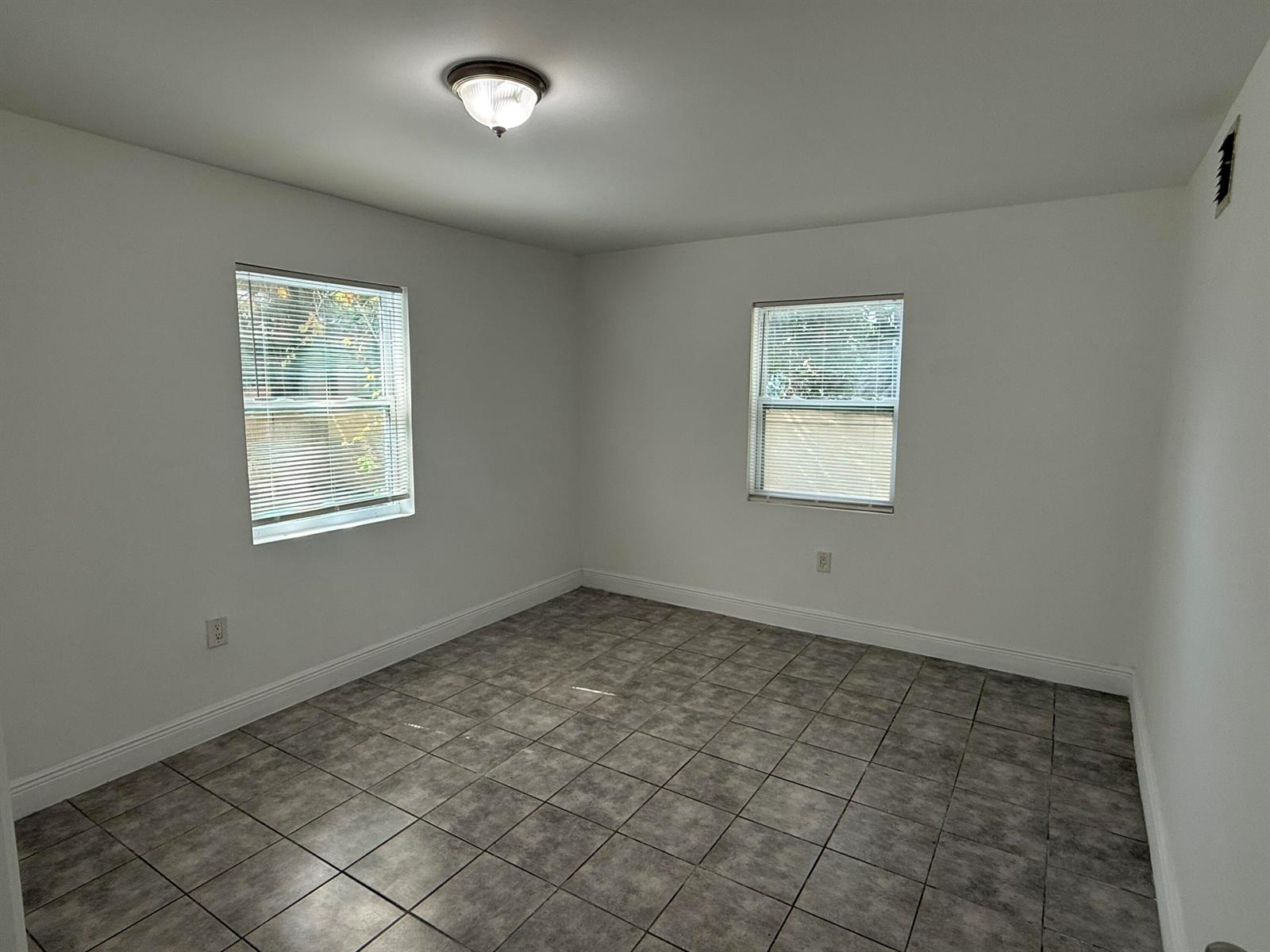See details / 3 2454 sq. ft. $ 2026-05-07 0 Photo