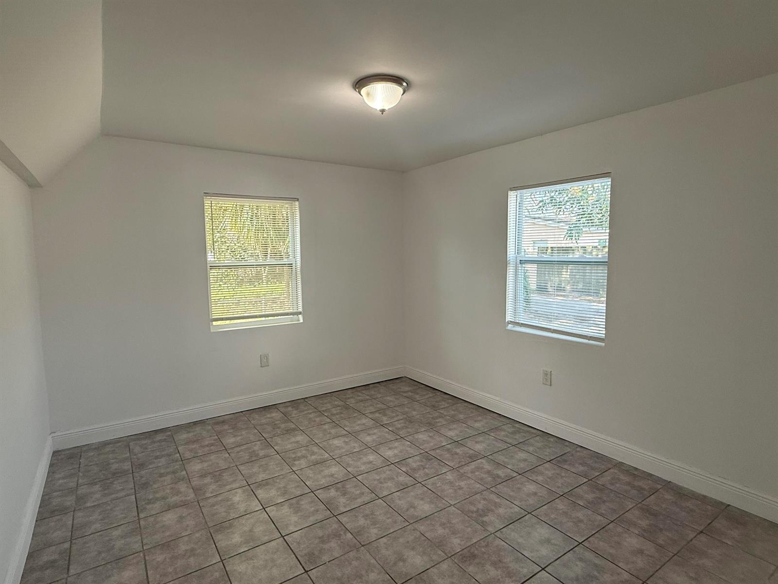 See details / 3 2454 sq. ft. $ 2026-05-07 0 Photo