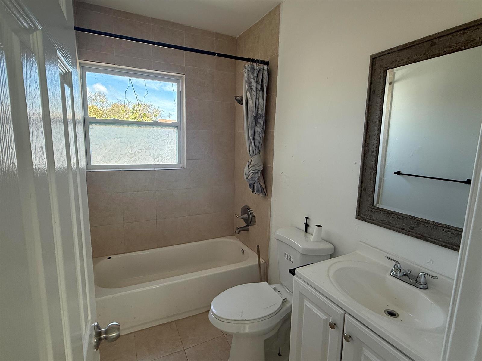 See details / 3 2454 sq. ft. $ 2026-05-07 0 Photo