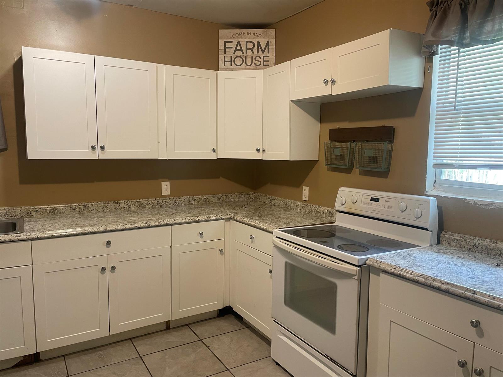See details / 3 2454 sq. ft. $ 2026-05-07 0 Photo