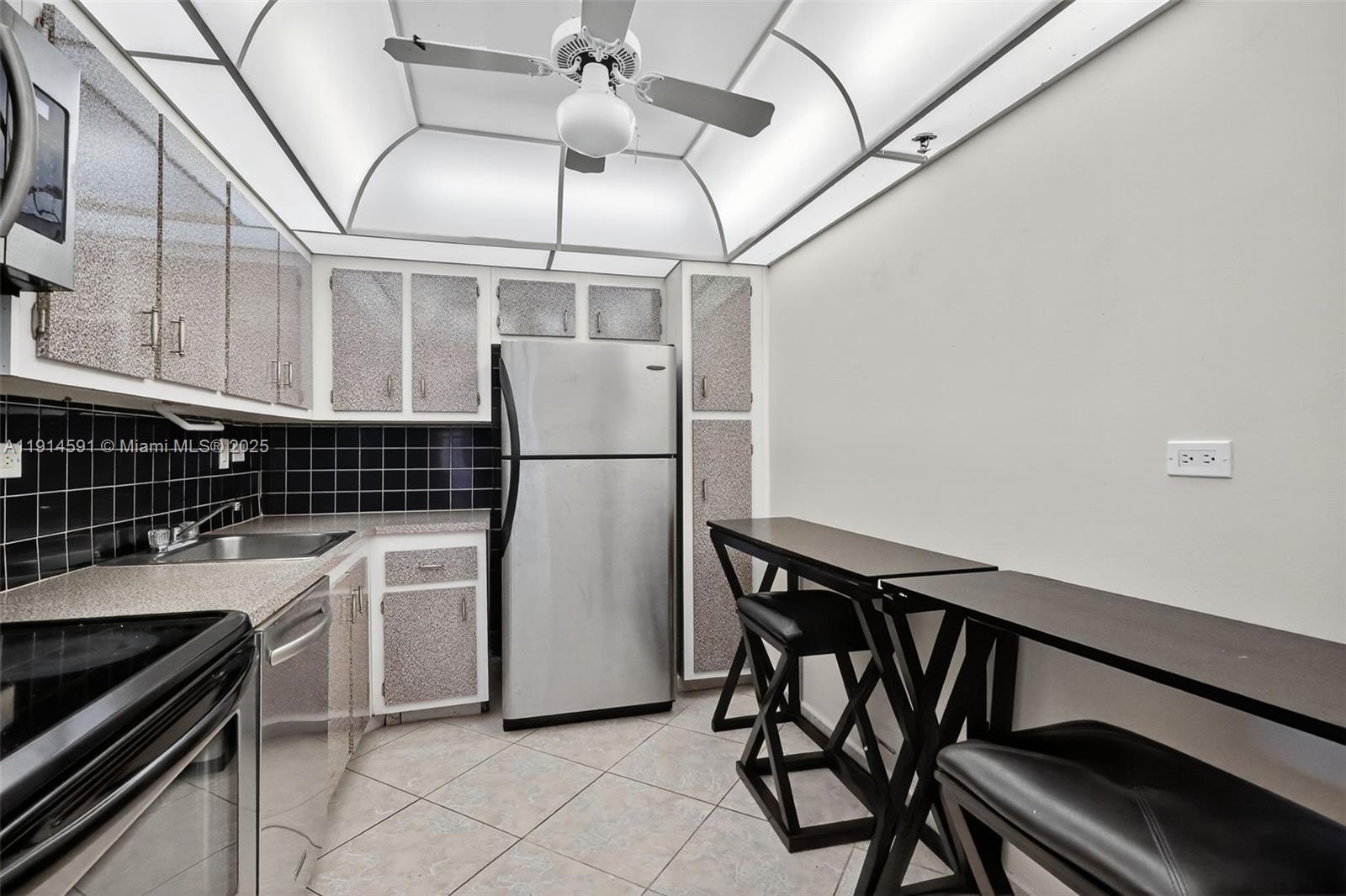 Photo of 20355 34th Ct #321, Aventura, Florida, 33180 -