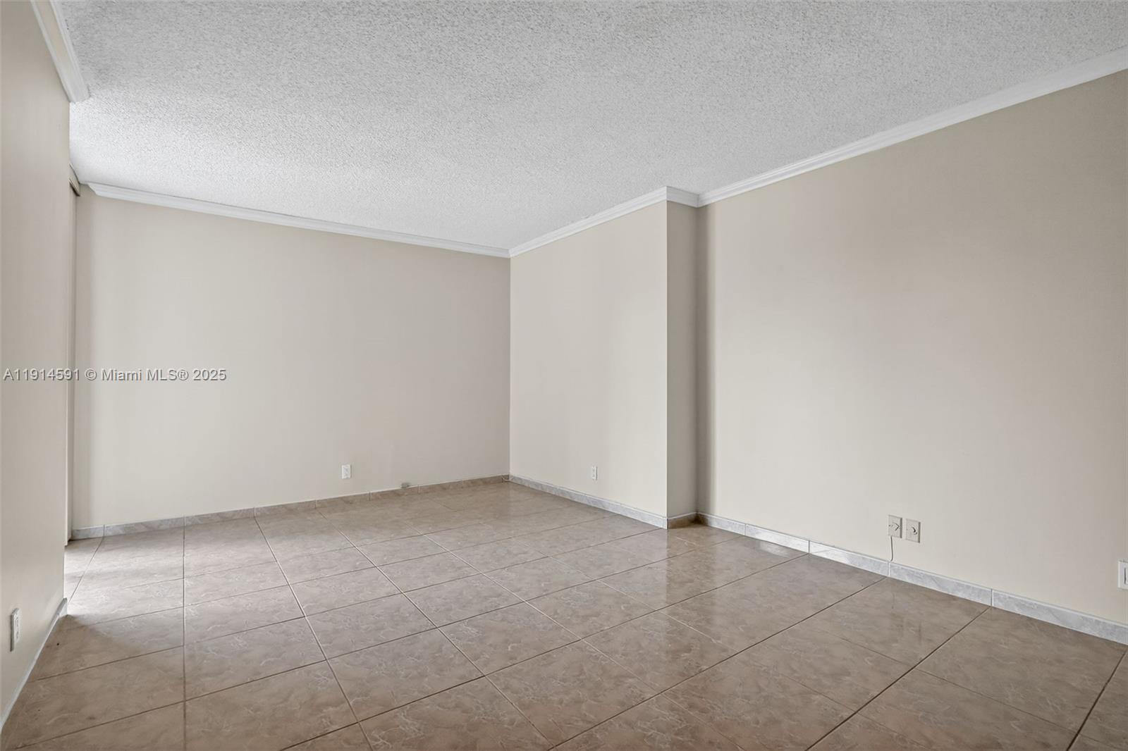 Photo of 20355 34th Ct #321, Aventura, Florida, 33180 -