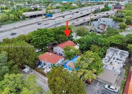 Ver detalles / sq. ft. $ 2025-11-15 0 foto