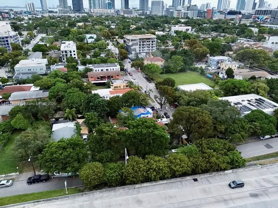 Ver detalles / sq. ft. $ 2025-11-15 0 foto