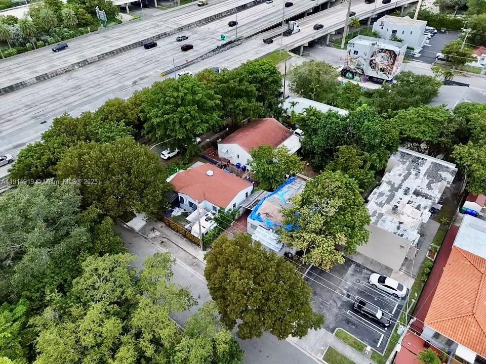 Ver detalles / sq. ft. $ 2025-11-15 0 foto