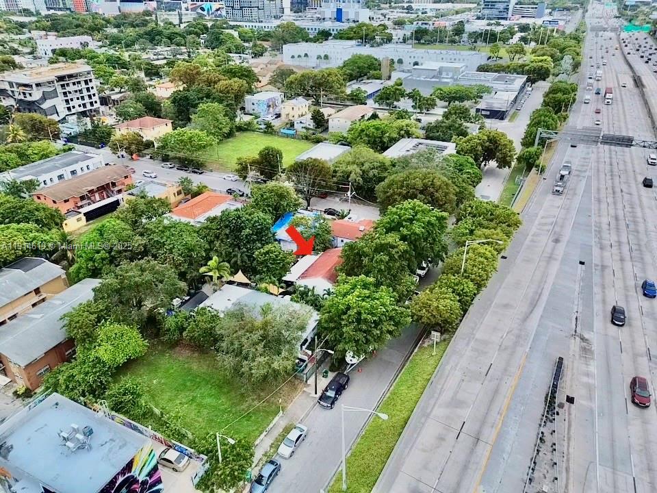 Ver detalles / sq. ft. $ 2025-11-15 0 foto