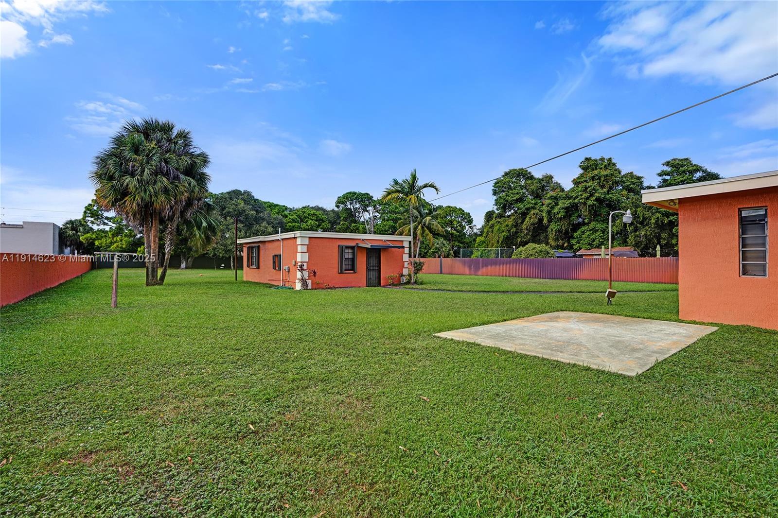 Ver detalles / 3230 sq. ft. $ 2025-11-15 0 foto