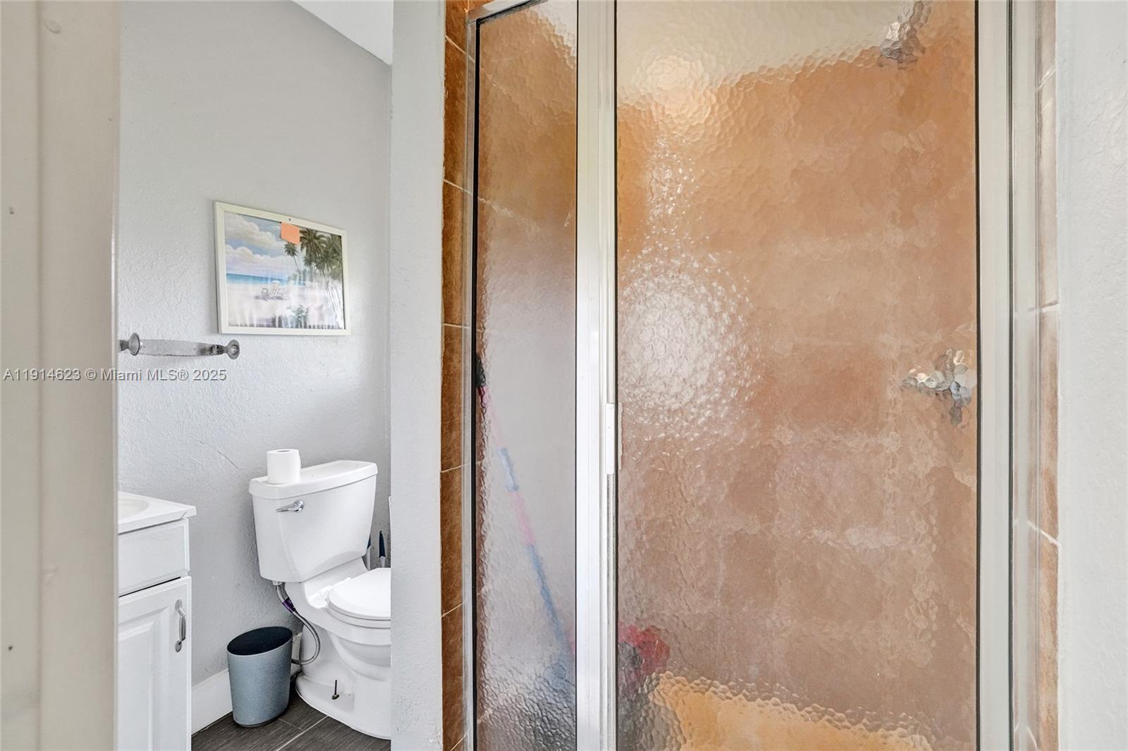 Ver detalles / 3230 sq. ft. $ 2025-11-15 0 foto