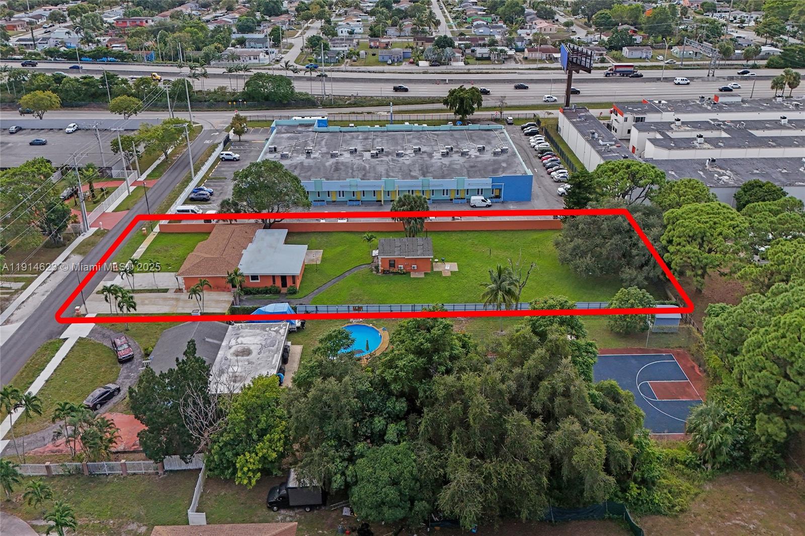 Ver detalles / 3230 sq. ft. $ 2025-11-15 0 foto