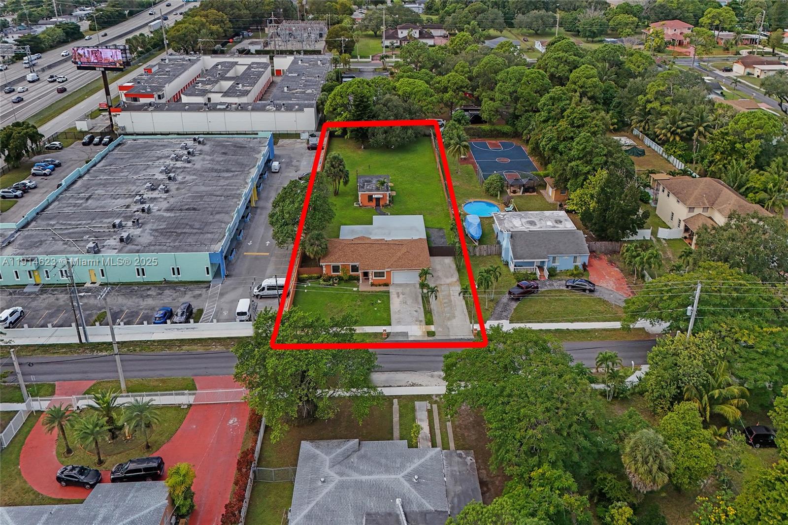 Ver detalles / 3230 sq. ft. $ 2025-11-15 0 foto