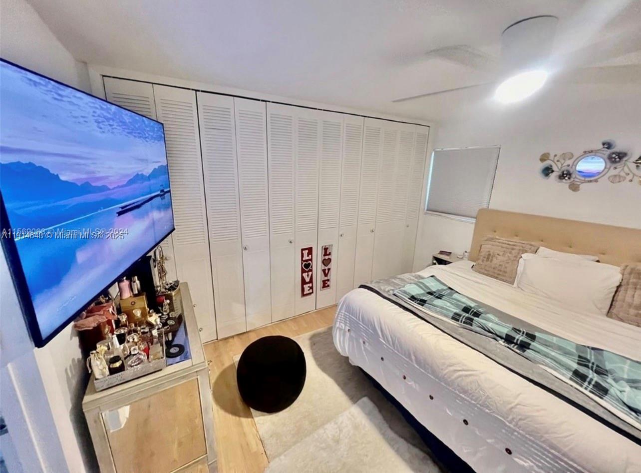 Подробнее / 2380 кв.футов $ 2025-11-15 0 Фото