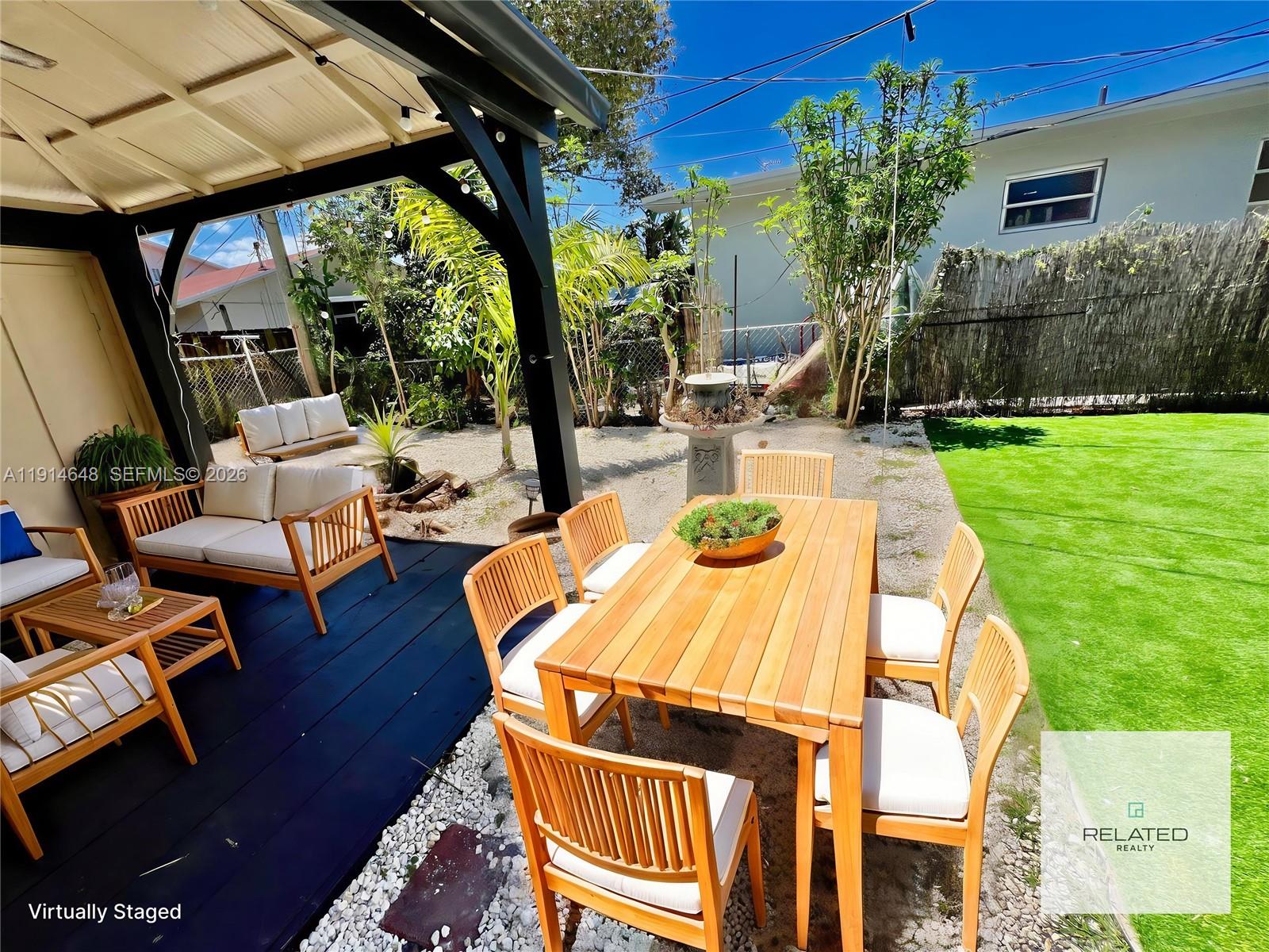   /  2380 sq. ft. $ 2025-12-12 0 Photo