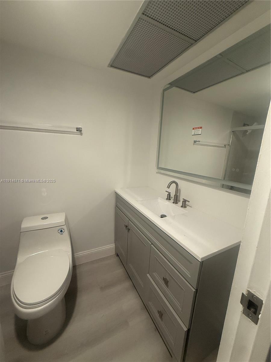 Ver detalles 1405 2 / 2 1544 sq. ft. $ 2025-11-15 0 foto