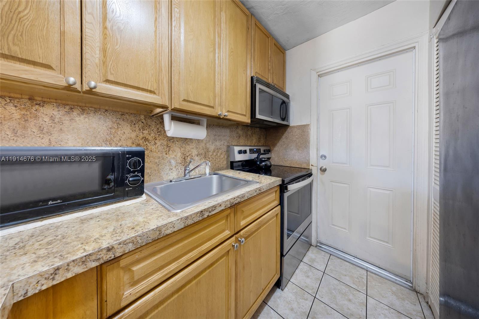 Ver detalles / 2432 sq. ft. $ 2025-11-15 0 foto