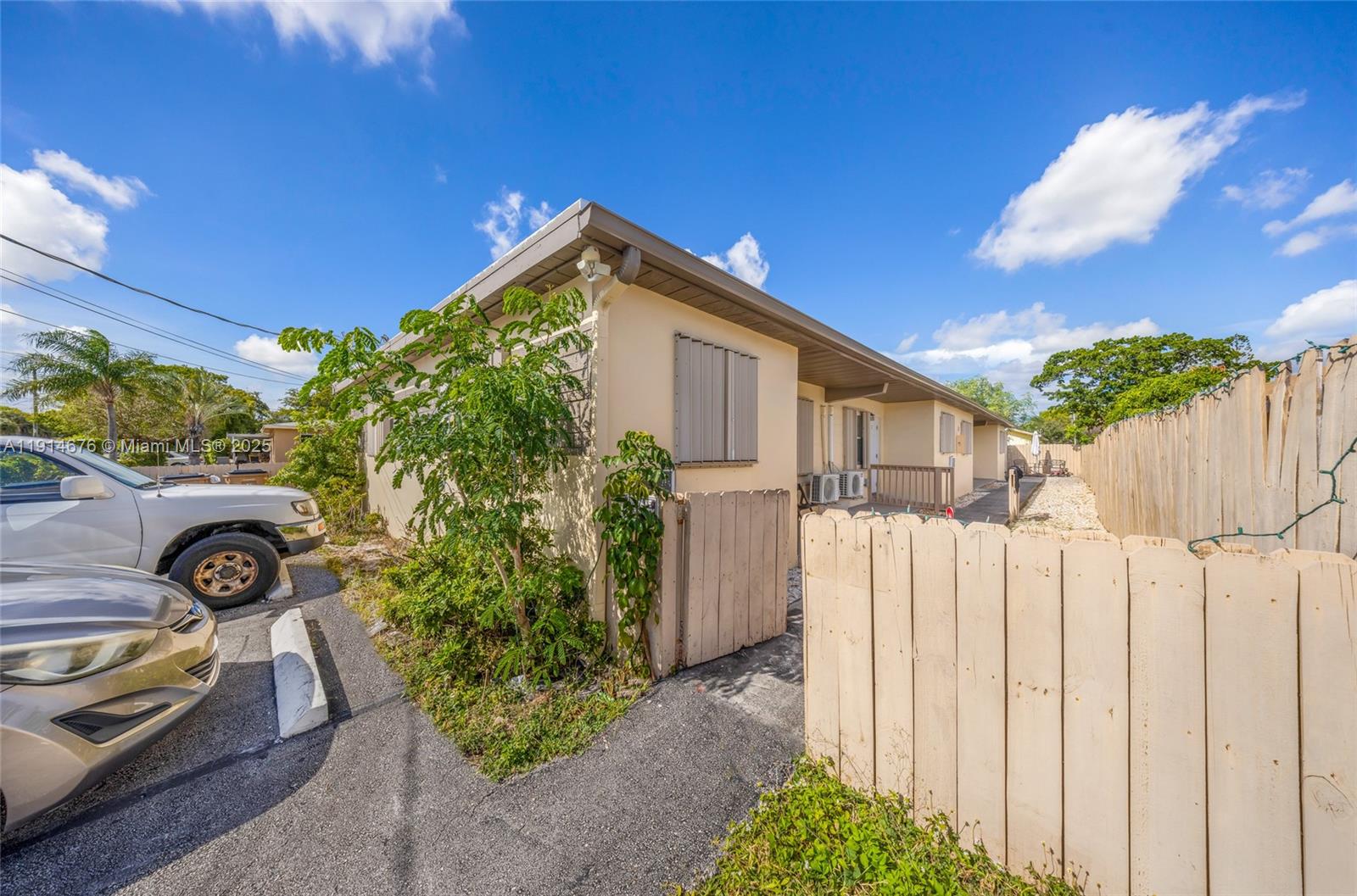 Ver detalles / 2432 sq. ft. $ 2025-11-15 0 foto