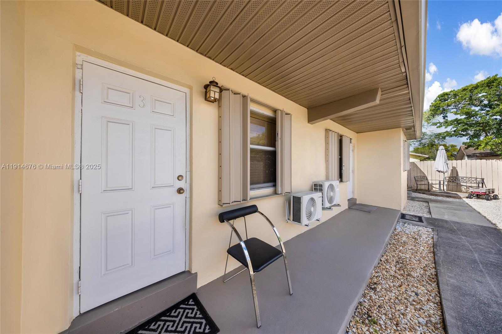 Ver detalles / 2432 sq. ft. $ 2025-11-15 0 foto