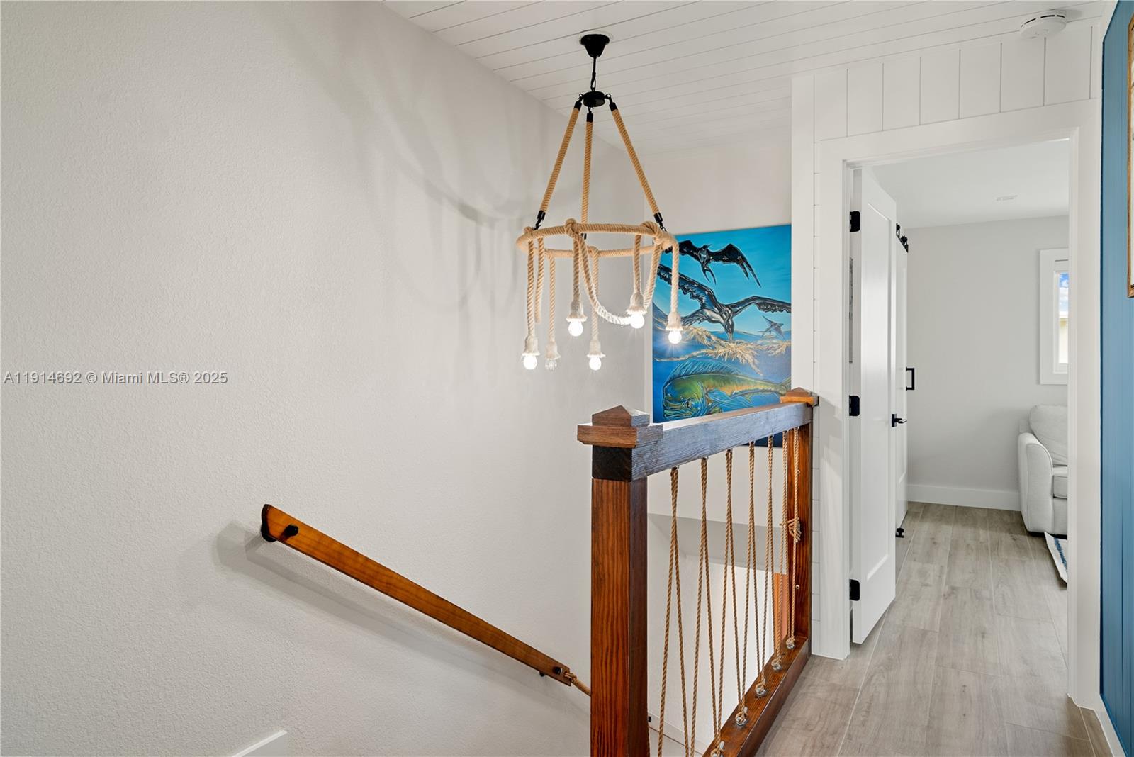   /  2485 sq. ft. $ 2025-11-15 0 Photo