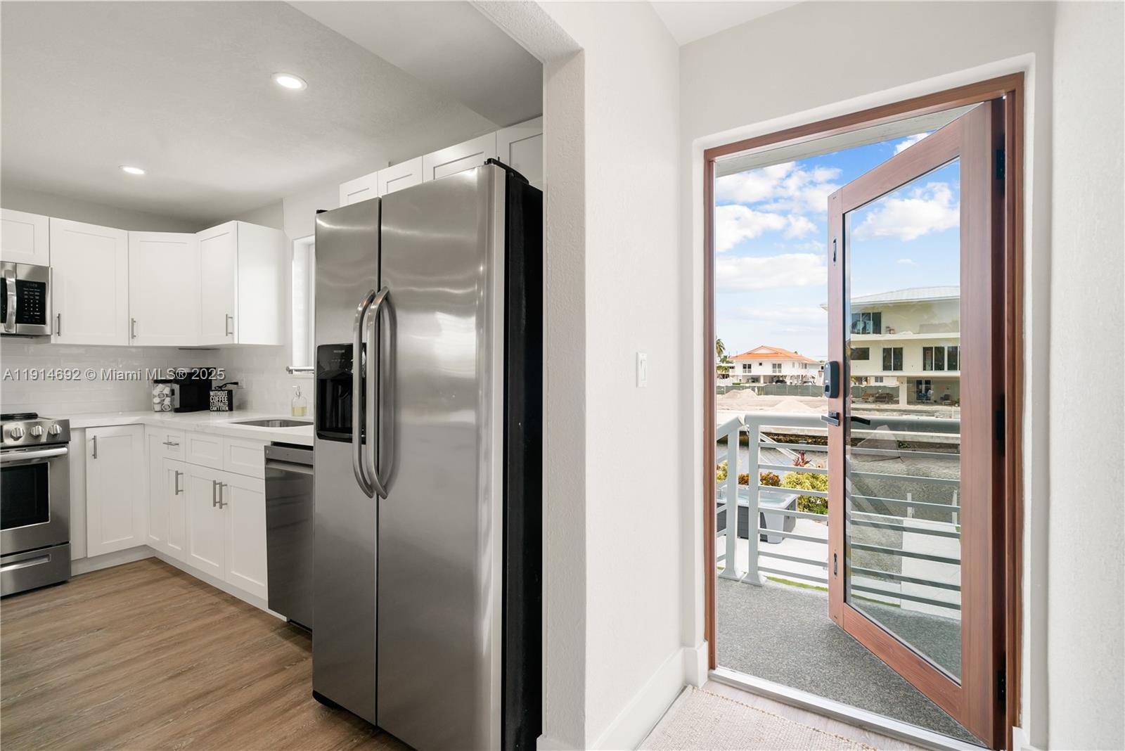   /  2485 sq. ft. $ 2025-11-15 0 Photo