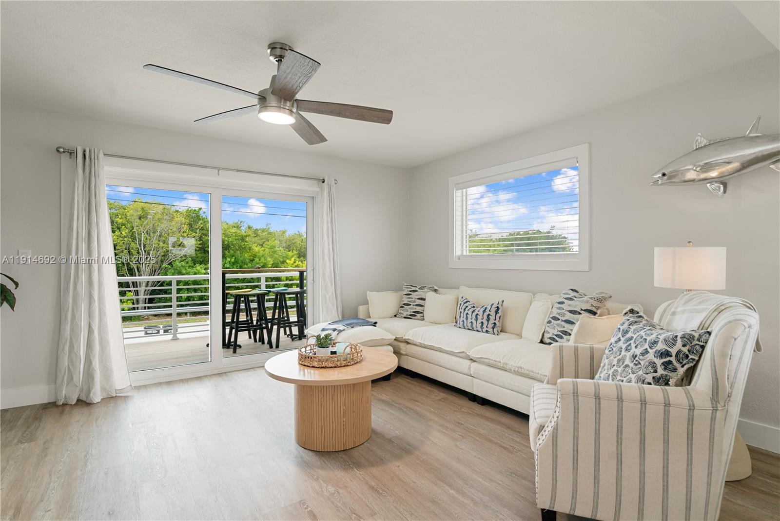   /  2485 sq. ft. $ 2025-11-15 0 Photo