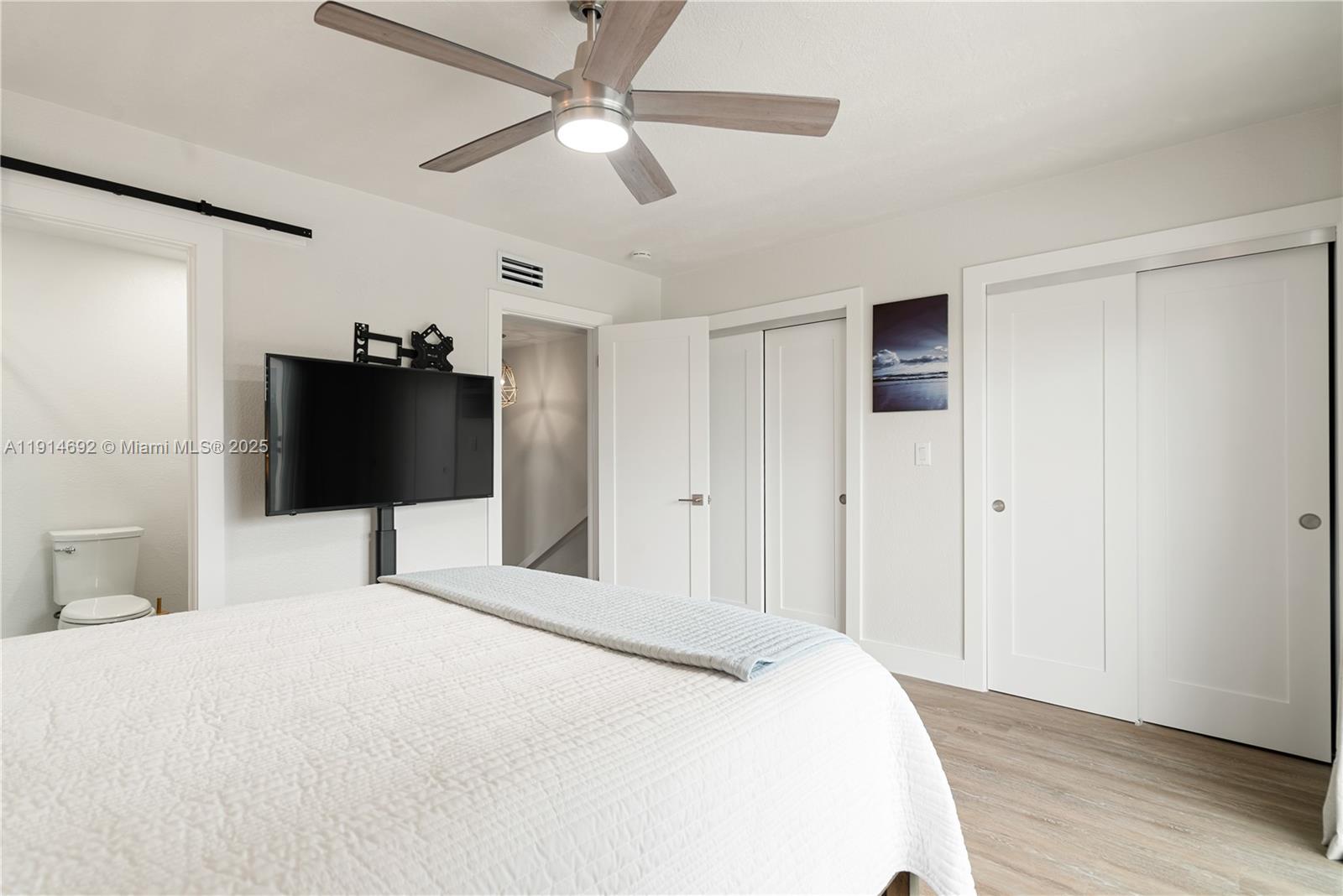   /  2485 sq. ft. $ 2025-11-15 0 Photo