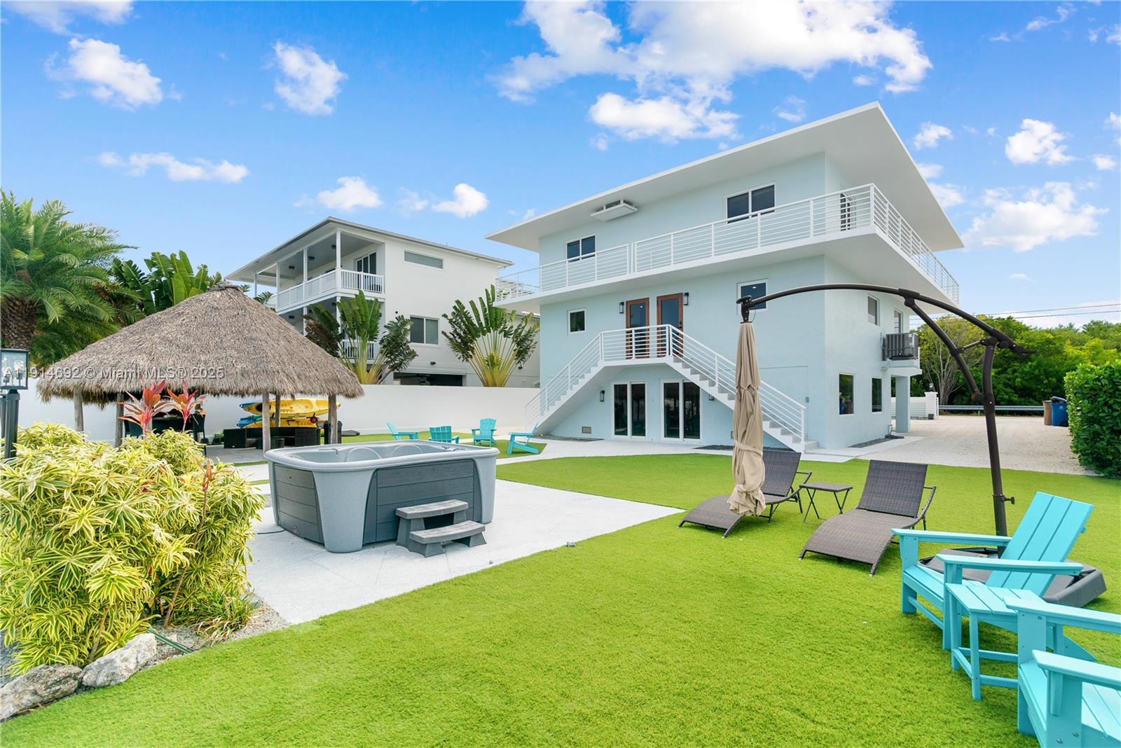   /  2485 sq. ft. $ 2025-11-15 0 Photo