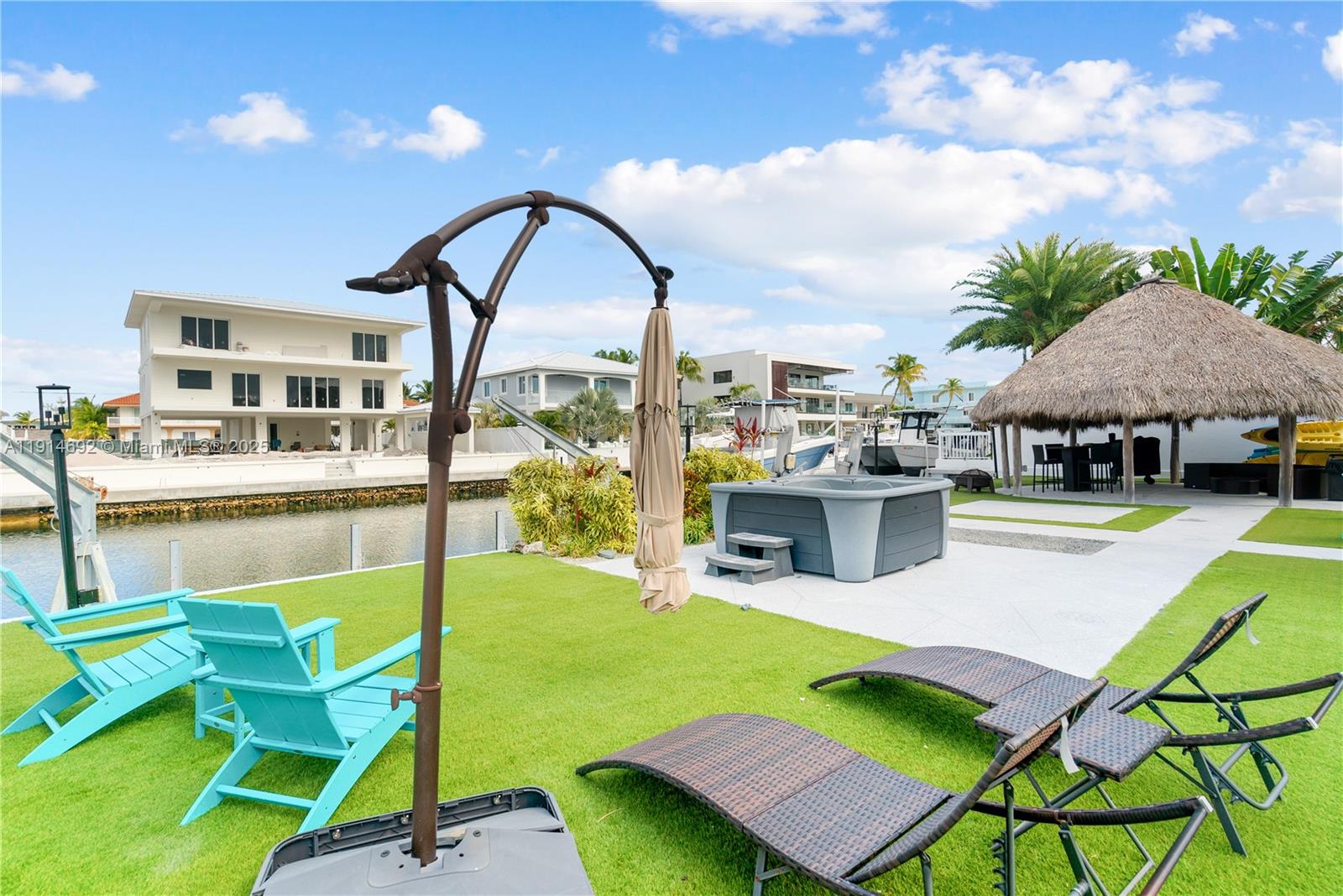   /  2485 sq. ft. $ 2025-11-15 0 Photo