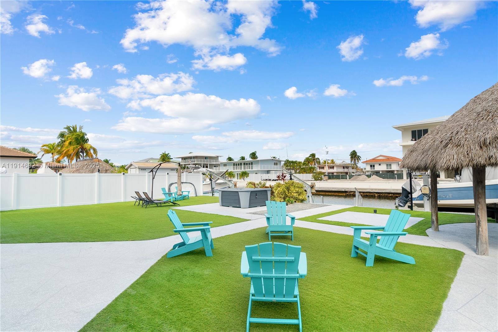   /  2485 sq. ft. $ 2025-11-15 0 Photo