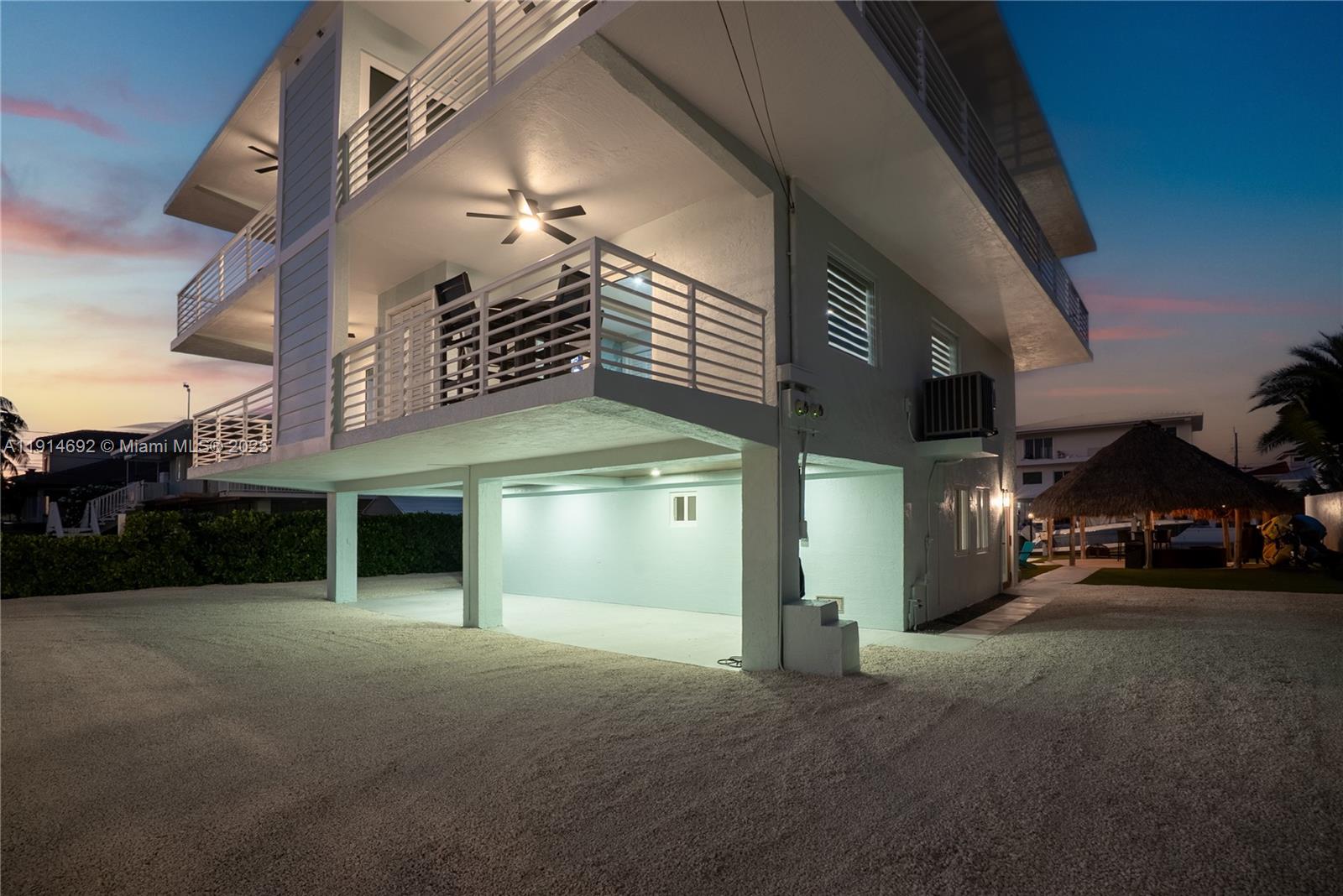   /  2485 sq. ft. $ 2025-11-15 0 Photo