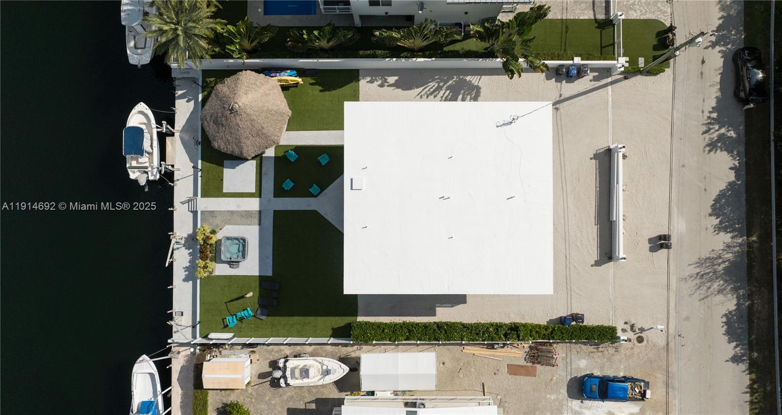   /  2485 sq. ft. $ 2025-11-15 0 Photo