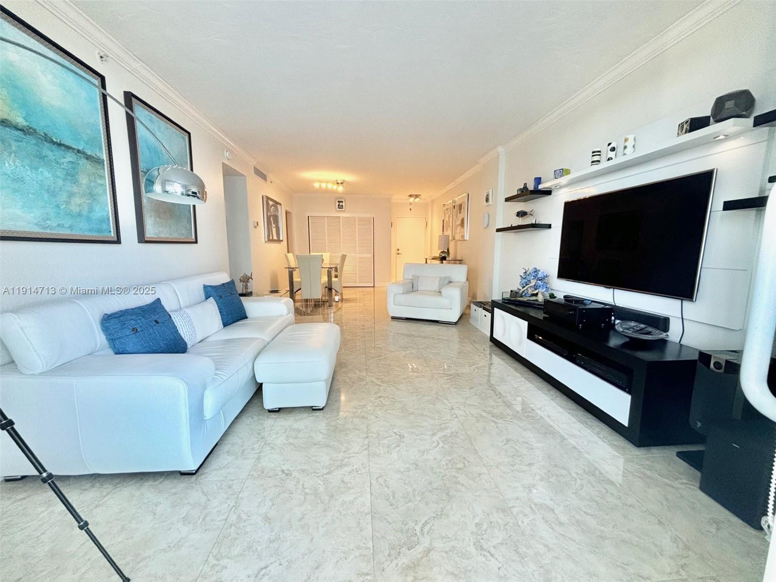 Photo of 3001 Ocean Dr #919, Hollywood, Florida, 33019 -
