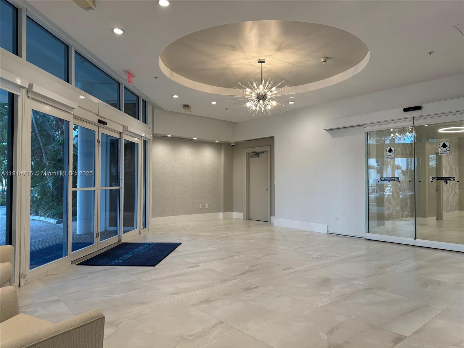 Photo of 3001 Ocean Dr  #1423, Hollywood, Florida, 33019 - 