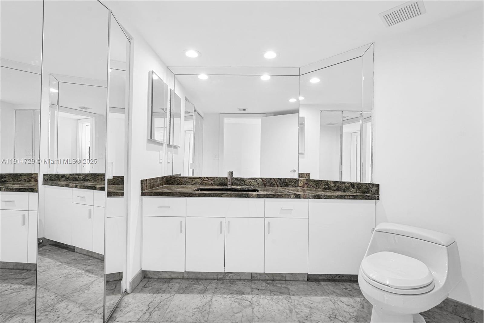 Photo of 16485 Collins Ave #1236, Sunny Isles Beach, Florida, 33160 - second bath