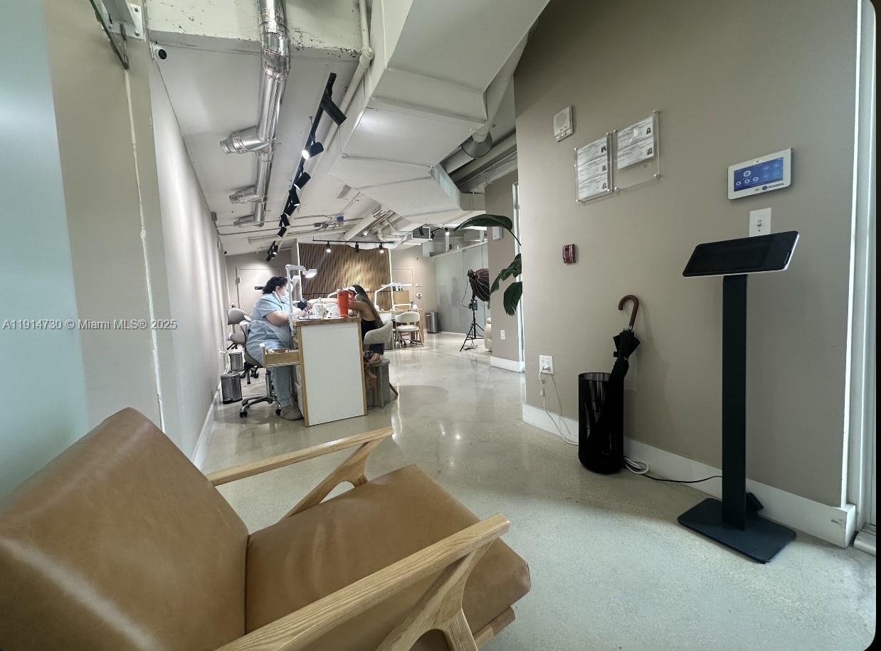 CU-1  /   кв.футов $ 2025-11-15 0 Фото