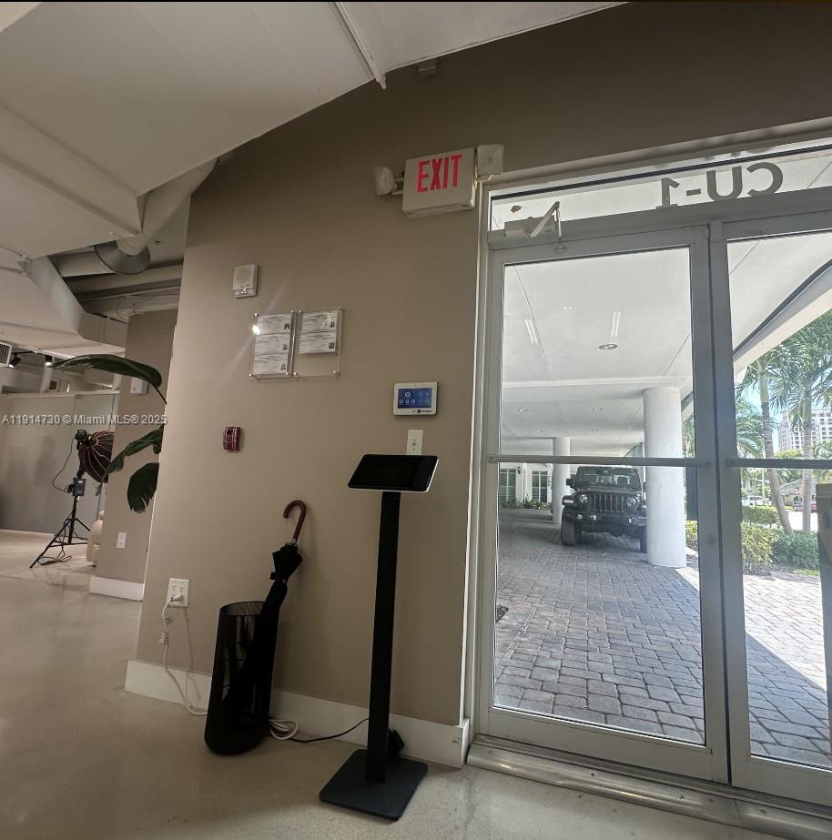 CU-1  /   кв.футов $ 2025-11-15 0 Фото