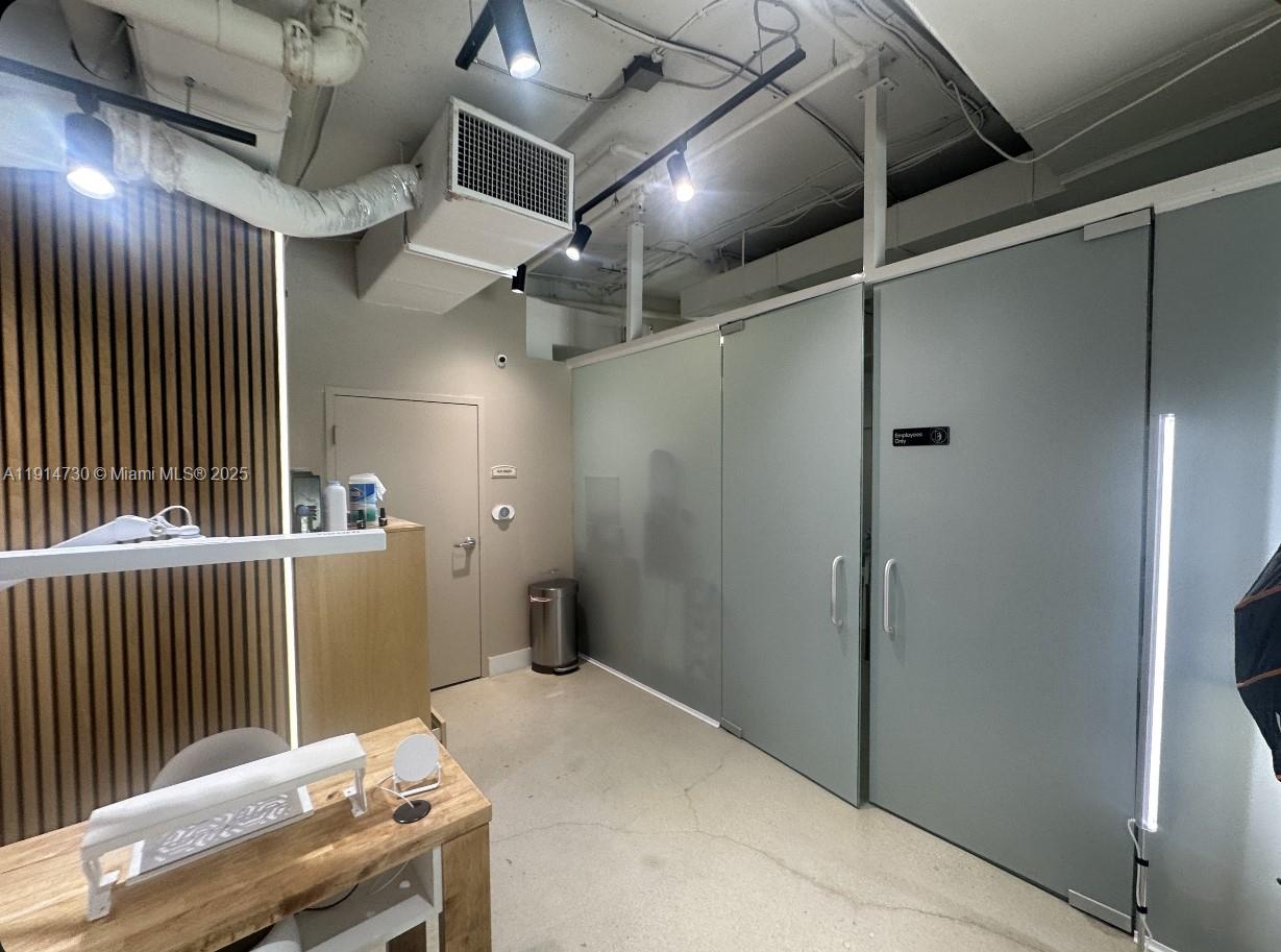 CU-1  /   кв.футов $ 2025-11-15 0 Фото