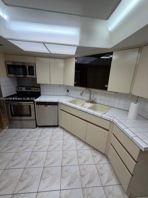 Photo of 300 Three Islands Blvd  #709, Hallandale Beach, Florida, 33009 - 