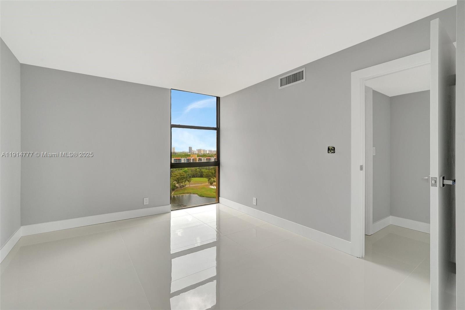 Photo of 20379 Country Club Dr #1233, Aventura, Florida, 33180 -