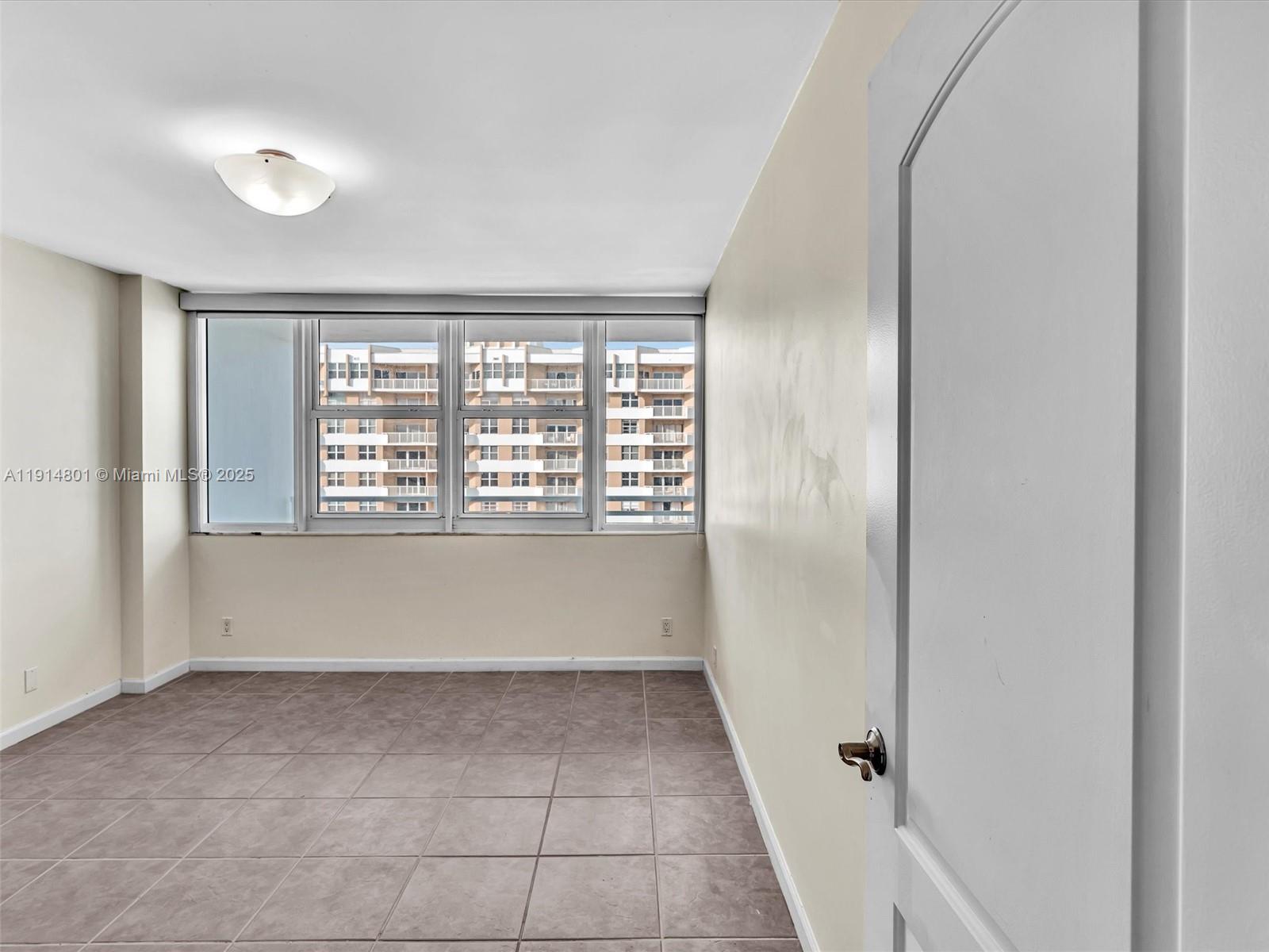 Photo of 2030 Ocean Dr  #2024, Hallandale Beach, Florida, 33009 - 