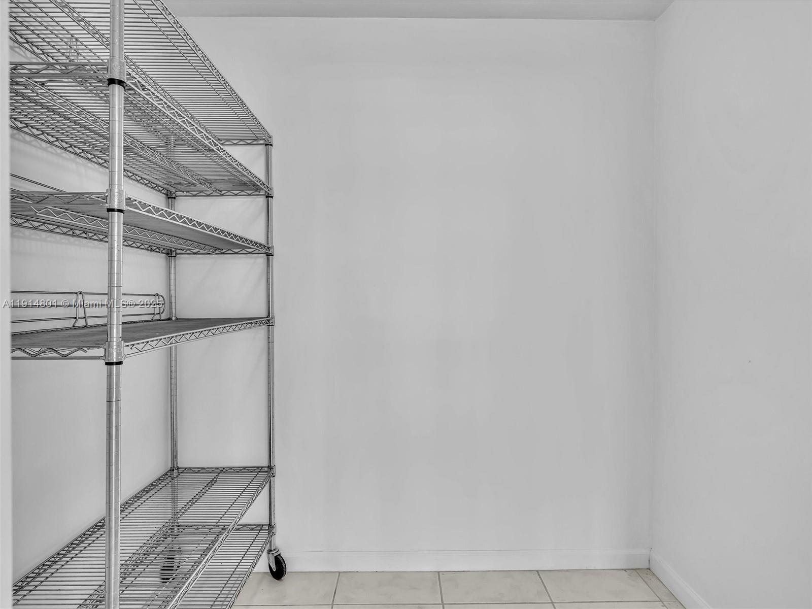 Photo of 2030 Ocean Dr  #2024, Hallandale Beach, Florida, 33009 - 