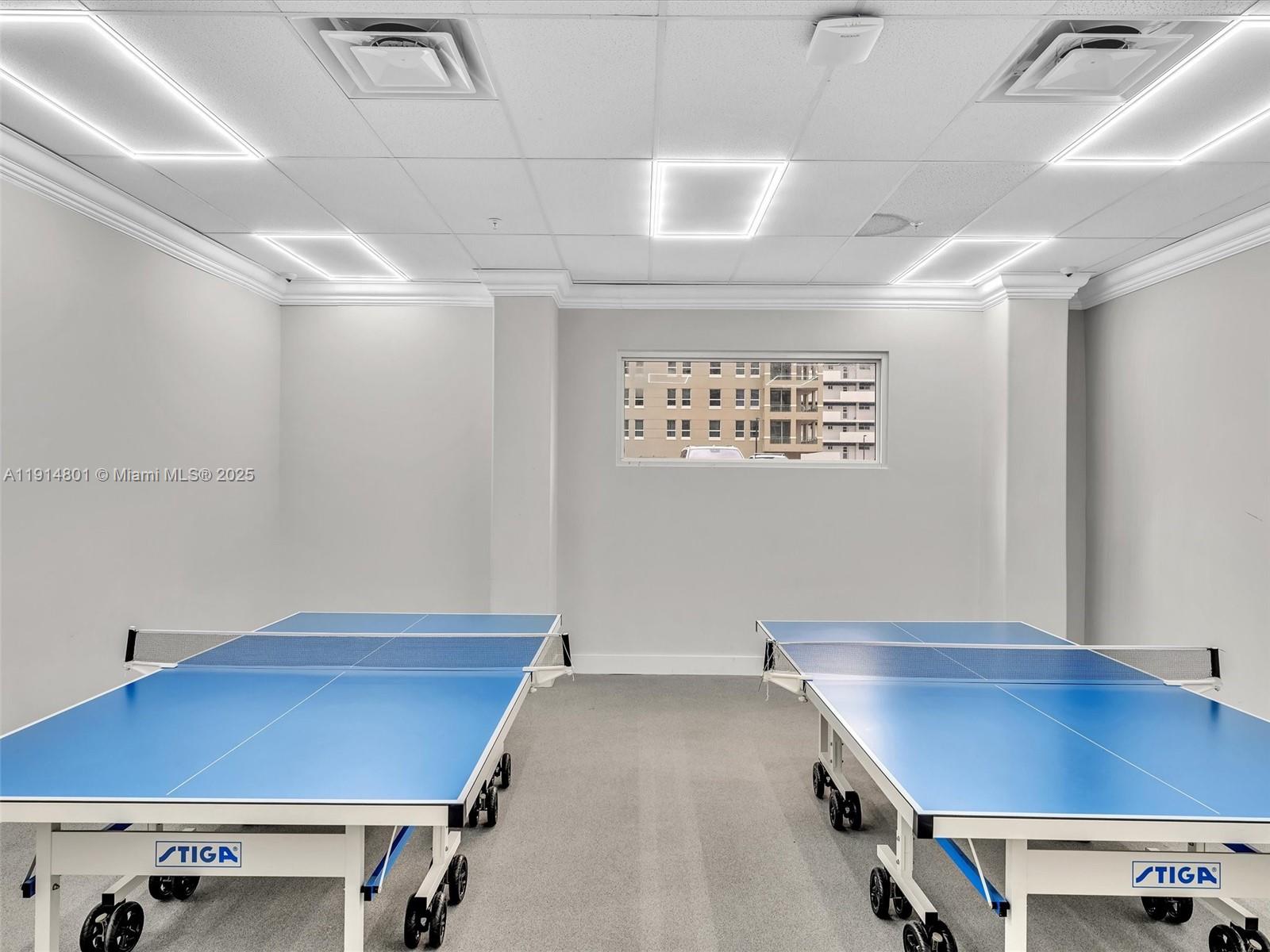 Photo of 2030 Ocean Dr  #2024, Hallandale Beach, Florida, 33009 - Game Room