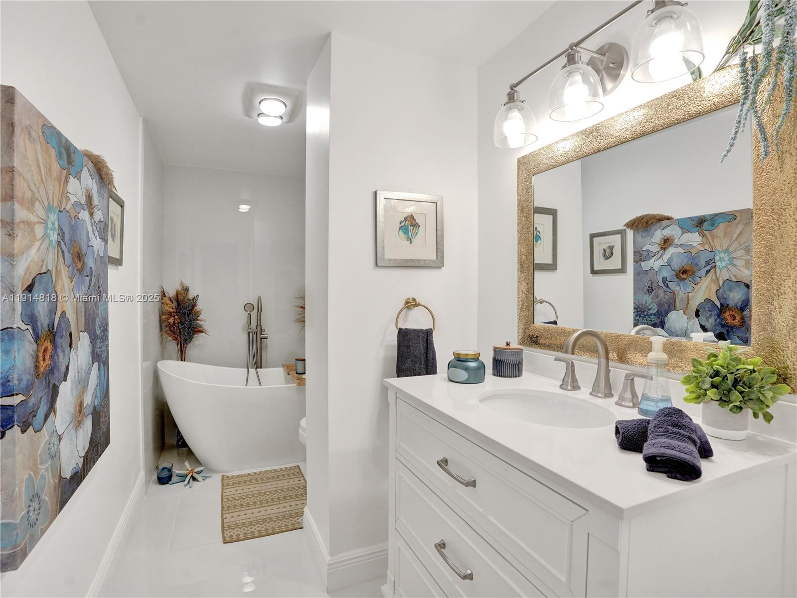 See details 1204 2 / 3 2444 sq. ft. $ 2025-11-15 0 Photo