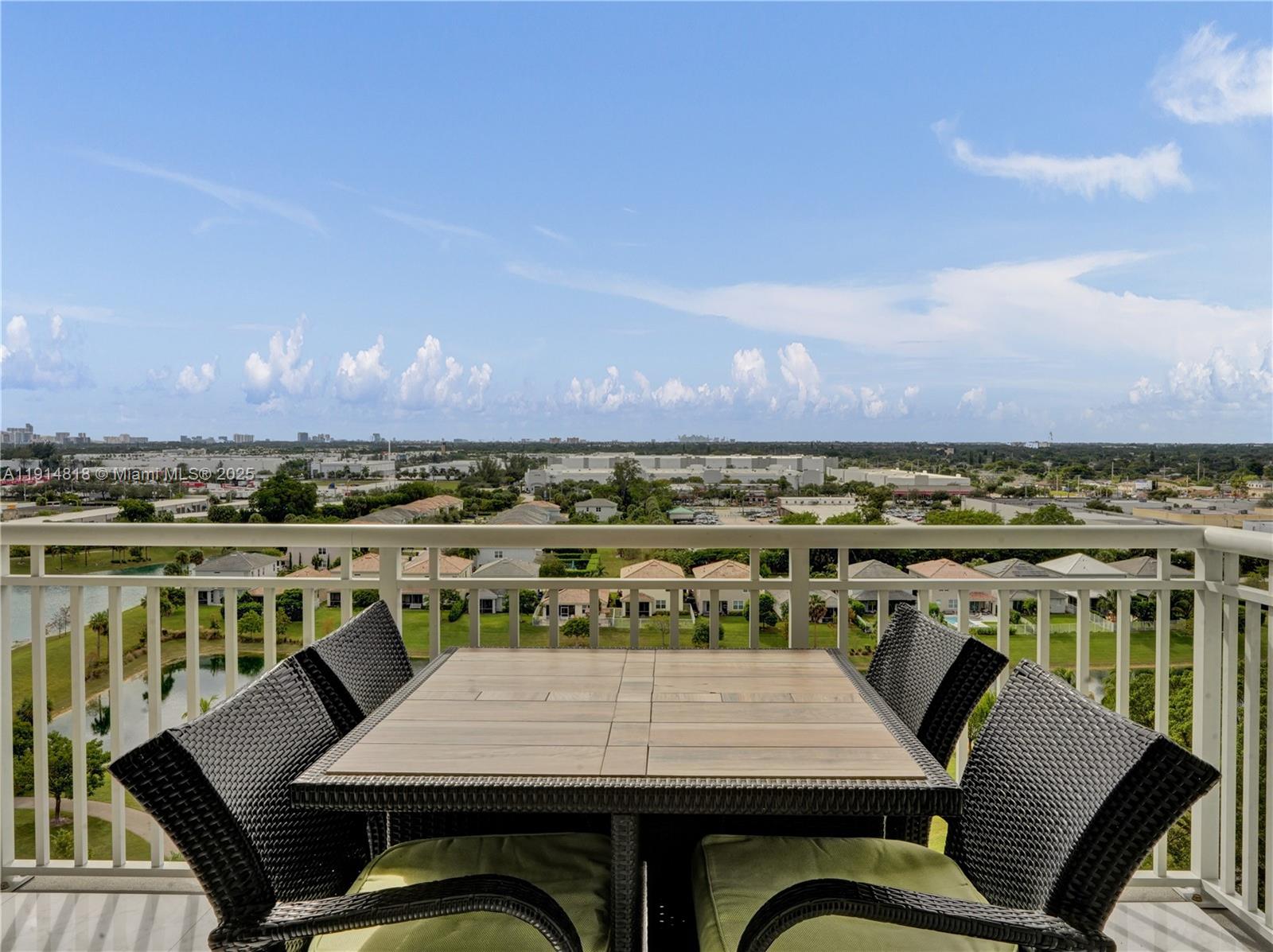 See details 1204 2 / 3 2444 sq. ft. $ 2025-11-15 0 Photo