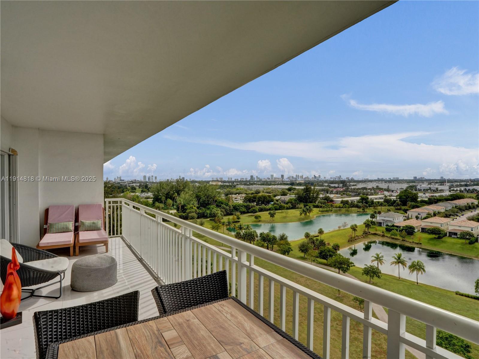 See details 1204 2 / 3 2444 sq. ft. $ 2025-11-15 0 Photo