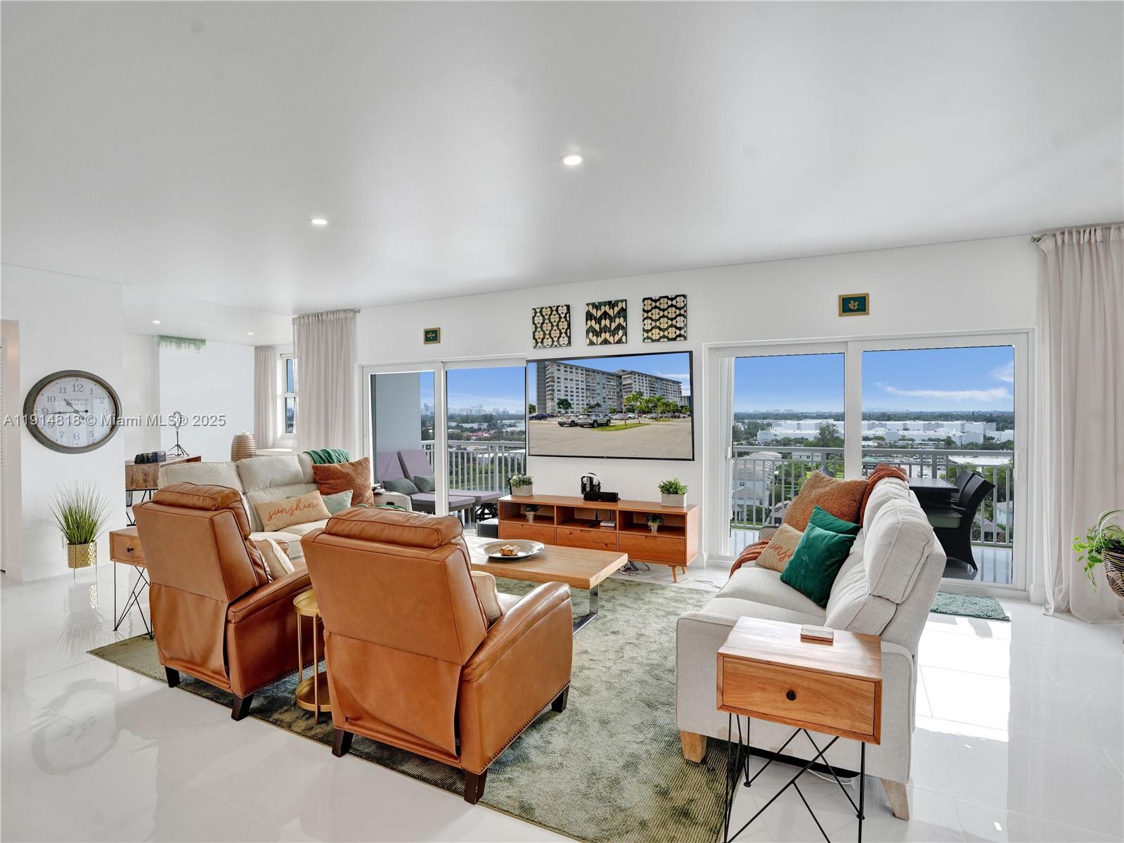 See details 1204 2 / 3 2444 sq. ft. $ 2025-11-15 0 Photo