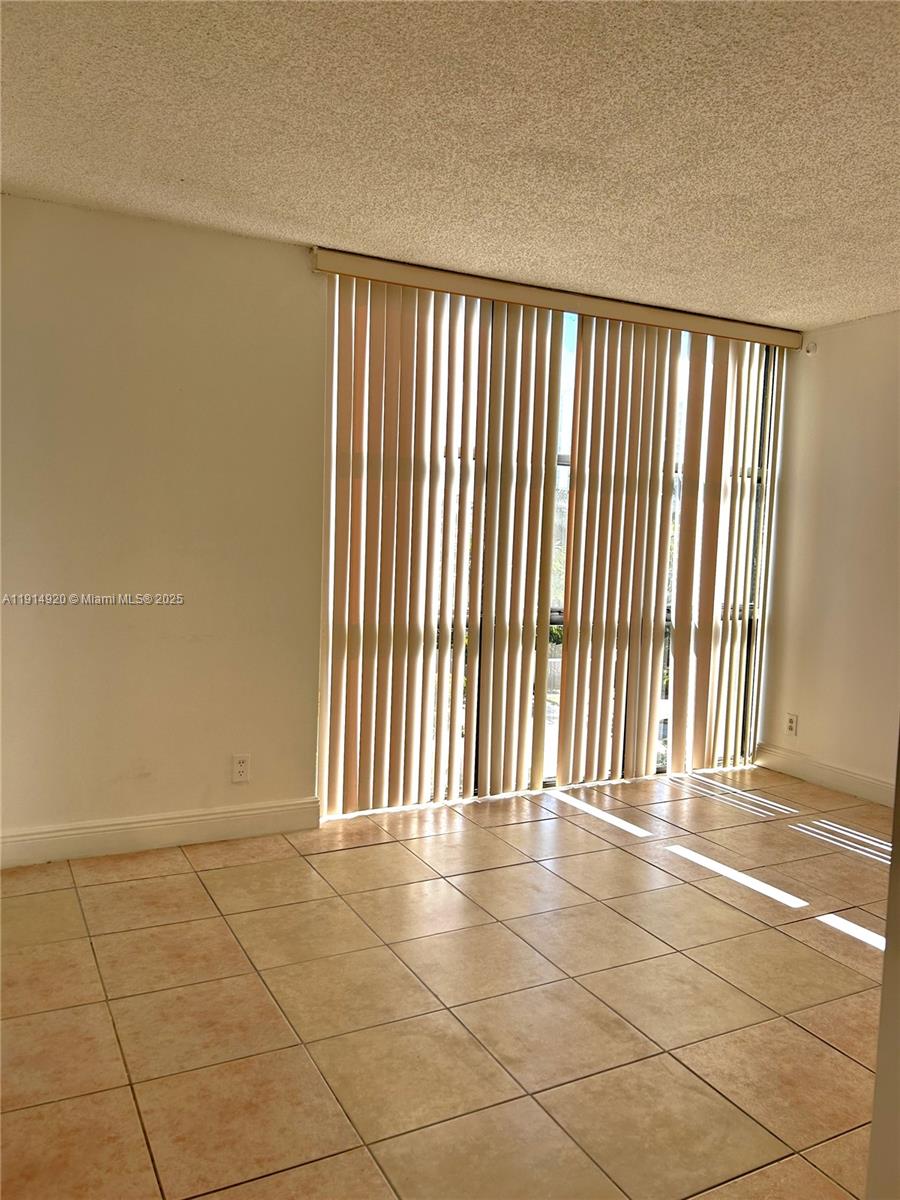 Photo of 16919 Bay Rd  #511, Sunny Isles Beach, Florida, 33160 - 